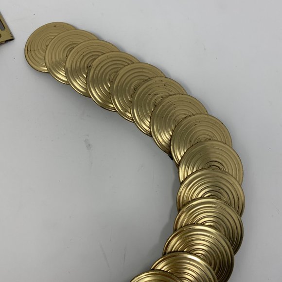 vintage unbranded metal circle scalloped stretch belt main image 6